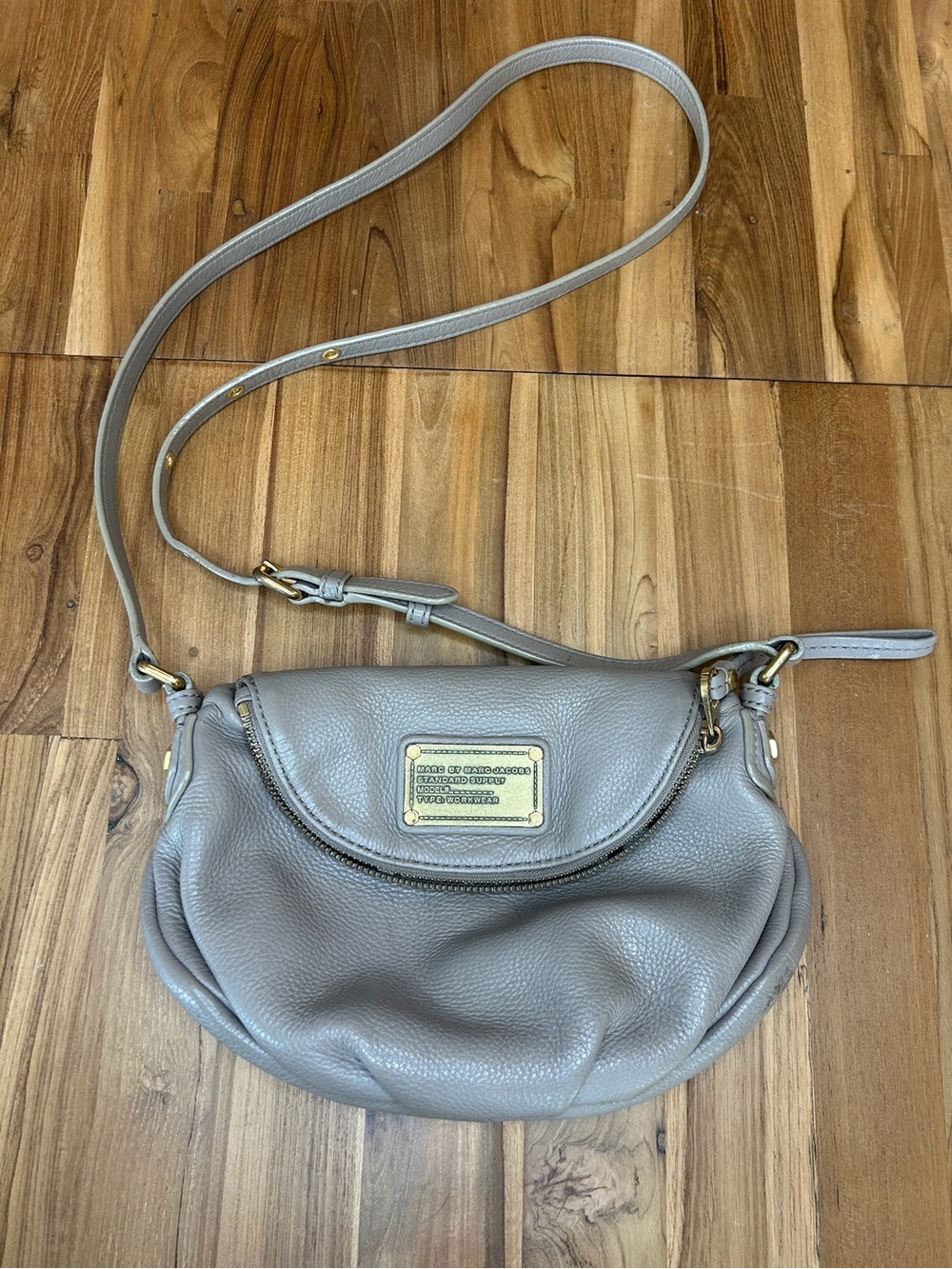 Marc by Marc Jacobs Taupe Gray Pebbled Leather Crossbody with Gold Plaque